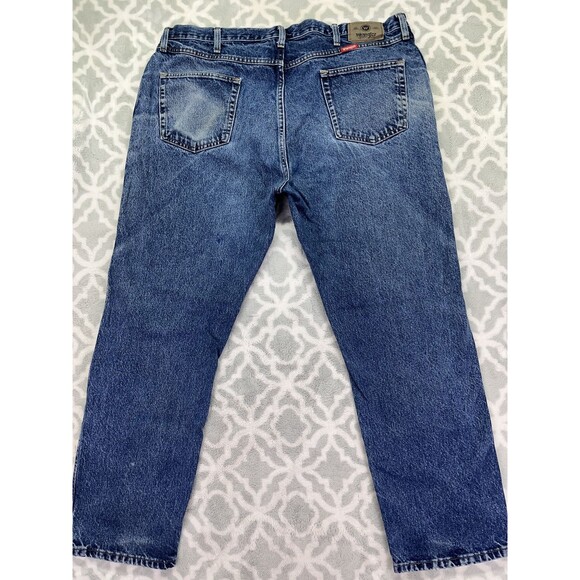 Wrangler Men's Regular Fit Jeans Classic Blue Denim Pants Size 42x30 RN130273 - Picture 11 of 16